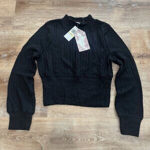 Band of the Free Womens Medium Fitted High-Waist Crop Knit Stretch Black Sweater